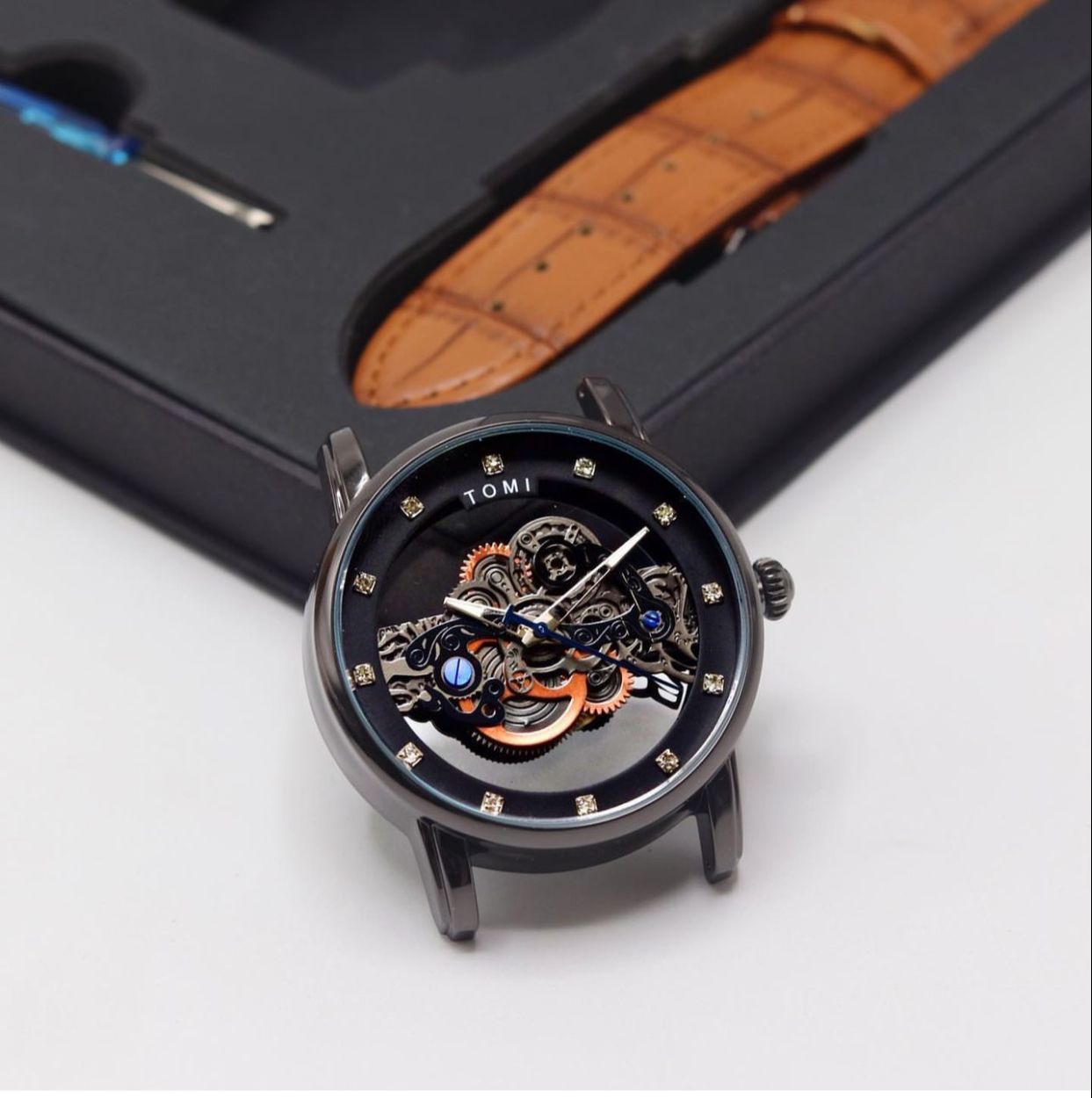TOMI Face Gear Dual Strap Luxury Business Watch